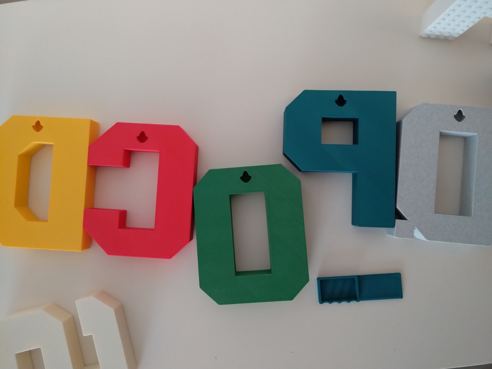 3D Printed Letter A–Z | Custom Initial | Brick‑Style Block Decor | Any Color