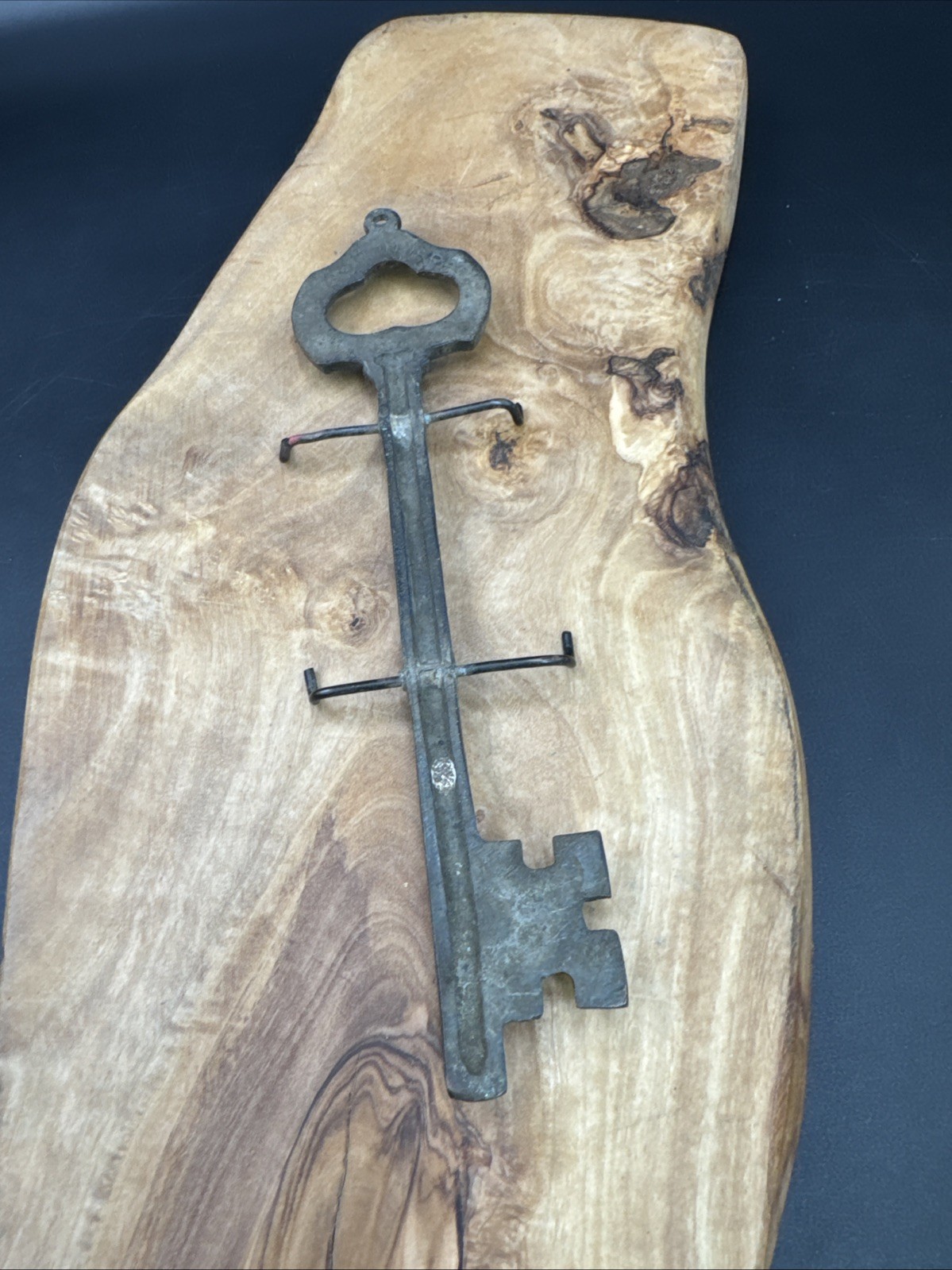 Brass Skeleton Key Shaped Key Holder Hanger Hook Wall Decor Made in Israel