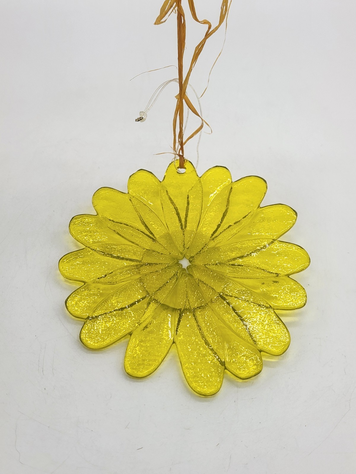 Handcrafted Fused Glass Yellow Daisy Suncatcher Ornament 4″ x 4″