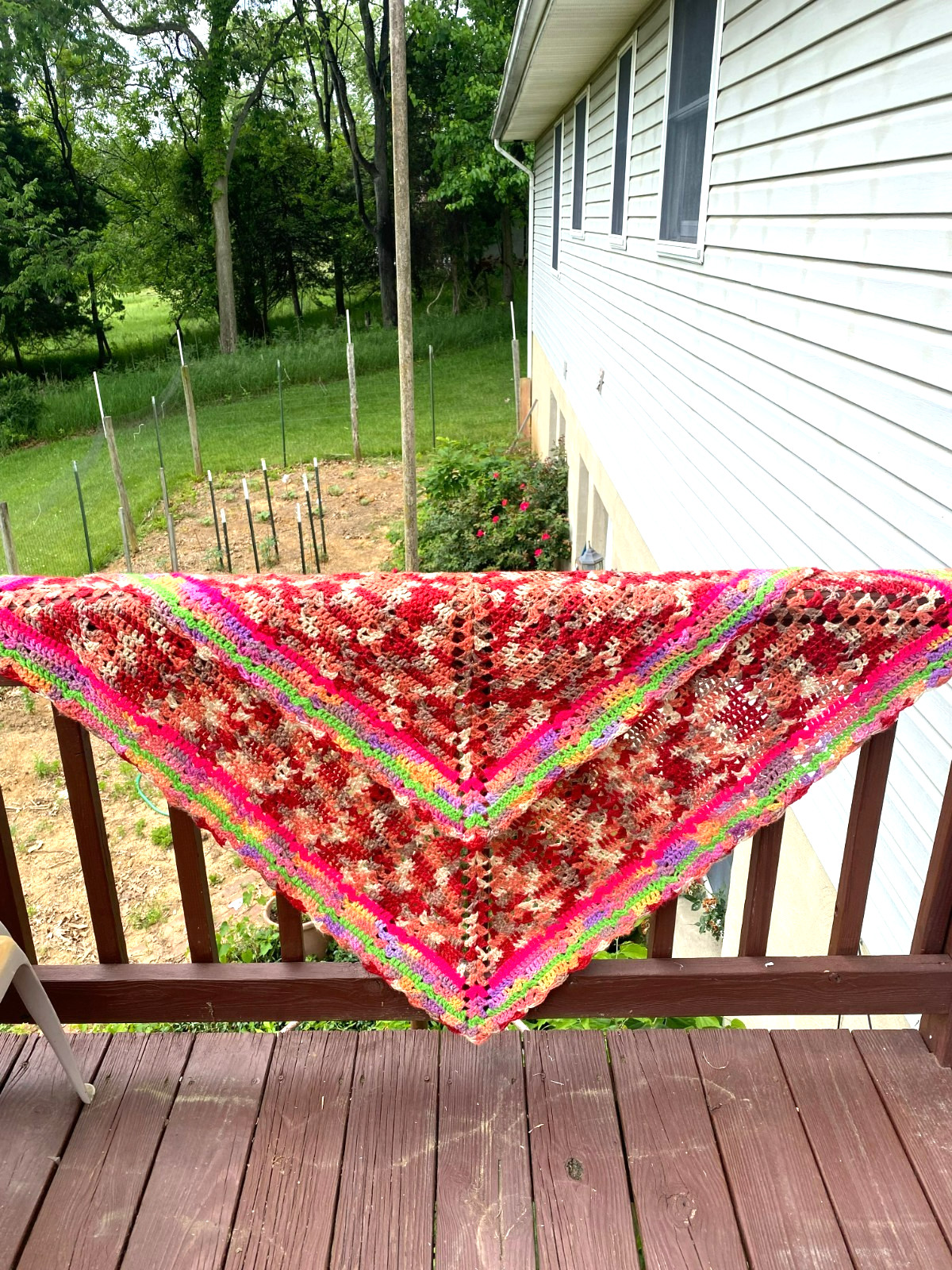 NEW! CUTE MULTICOLOR Handmade Afghan CROCHETED BLANKET. THROW, 4 1/2 FEET, COZY