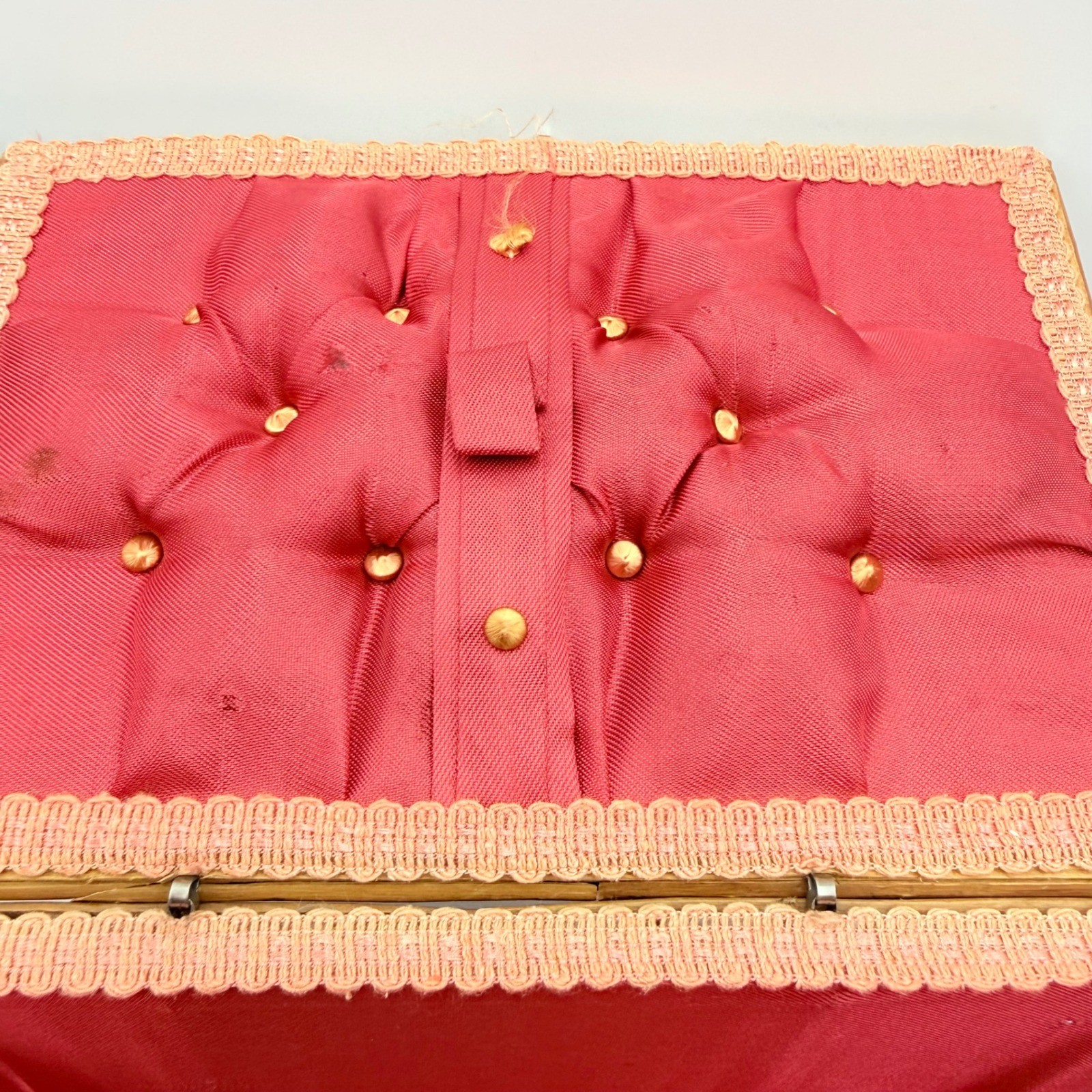 Vintage Wicker Sewing Basket Pink Tufted Satin Lining with Notions Set 10in