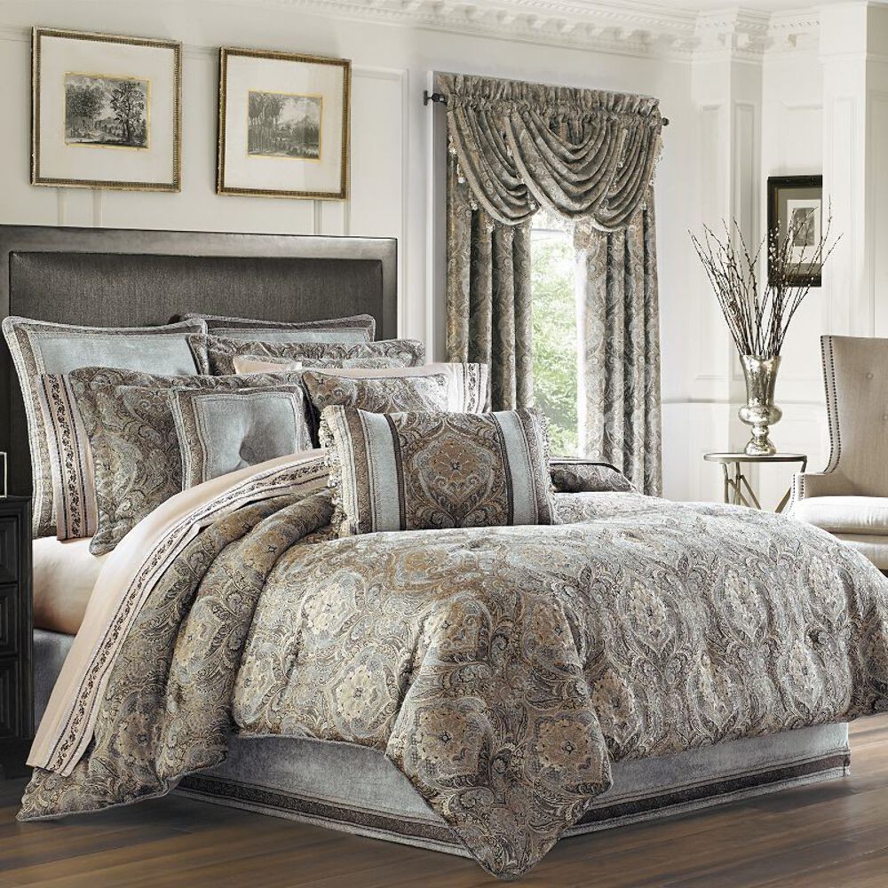 J Queen New York Provence Comforter Set – Stone (Queen)