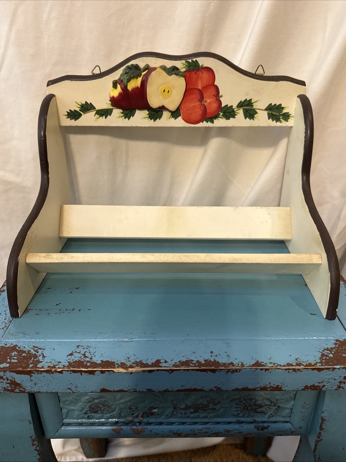 VTG 80s Farmhouse Wood Kitchen Shelf Hand Painted Apple Folk Art KMC Style