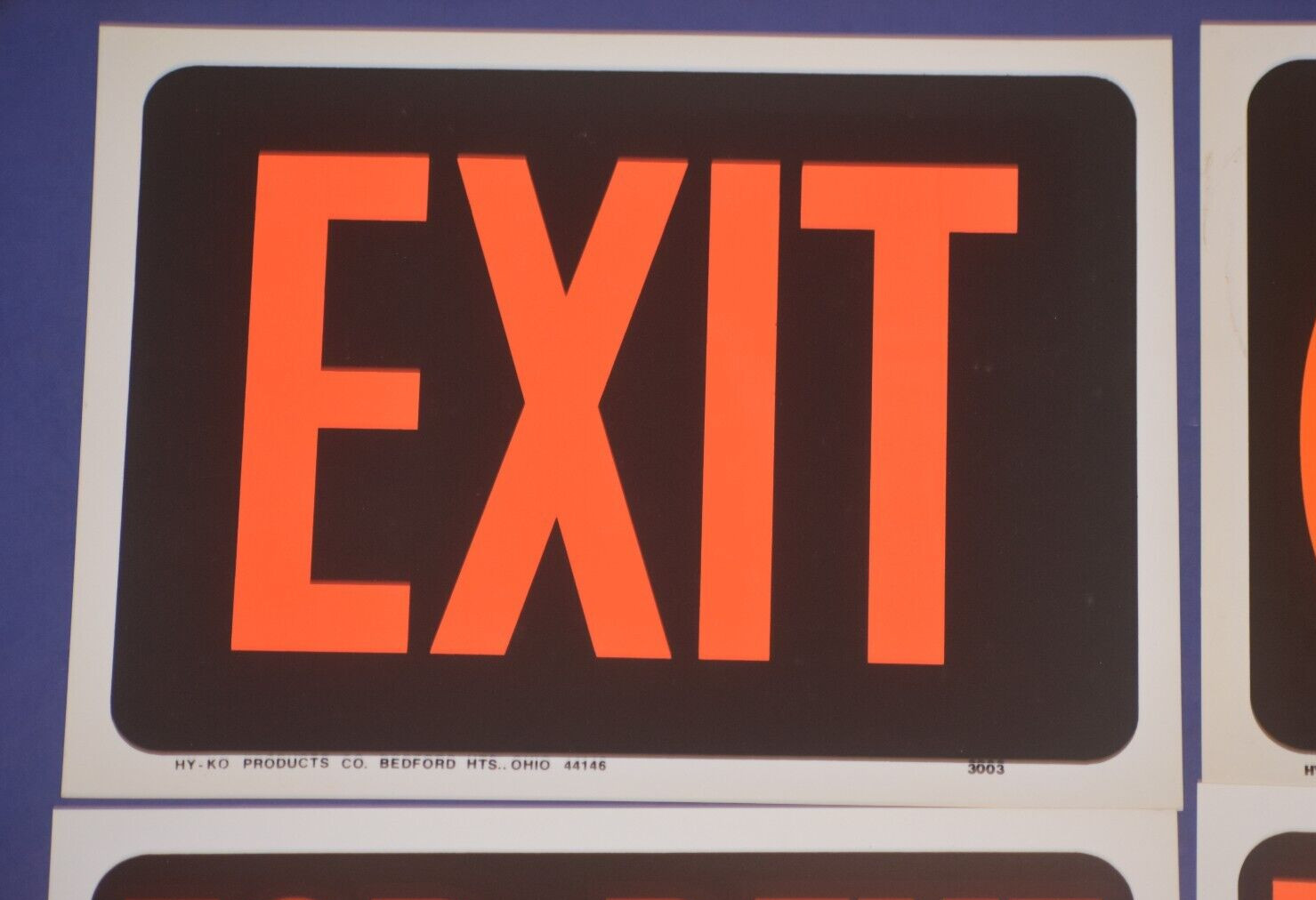 4 Vintage 9 In. X 12 In. Plastic Sign Hy-Co 2 FOR RENT 1 EXIT 1 YES WERE OPEN