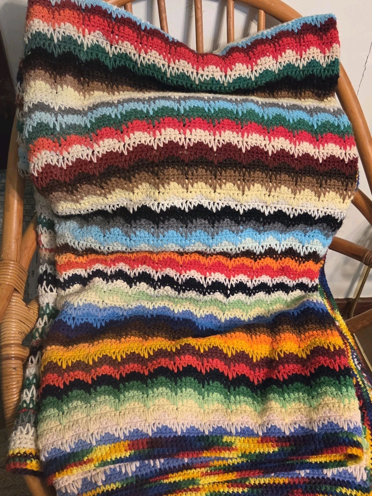 Vintage Handmade Crocheted Afghan Blanket Chevron Ripple Pattern Multicolor