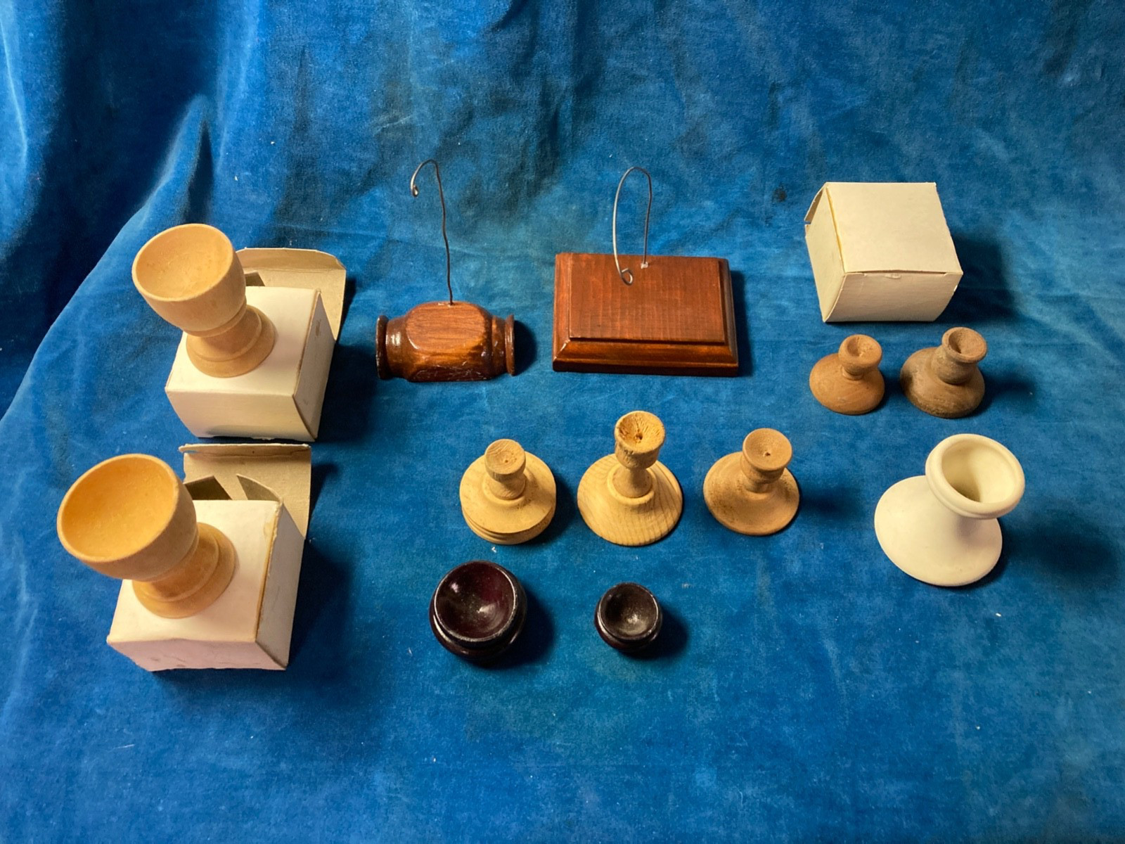 12 Vintage 1990s Wood & pottery Display Stands for Easter Eggs or Balls