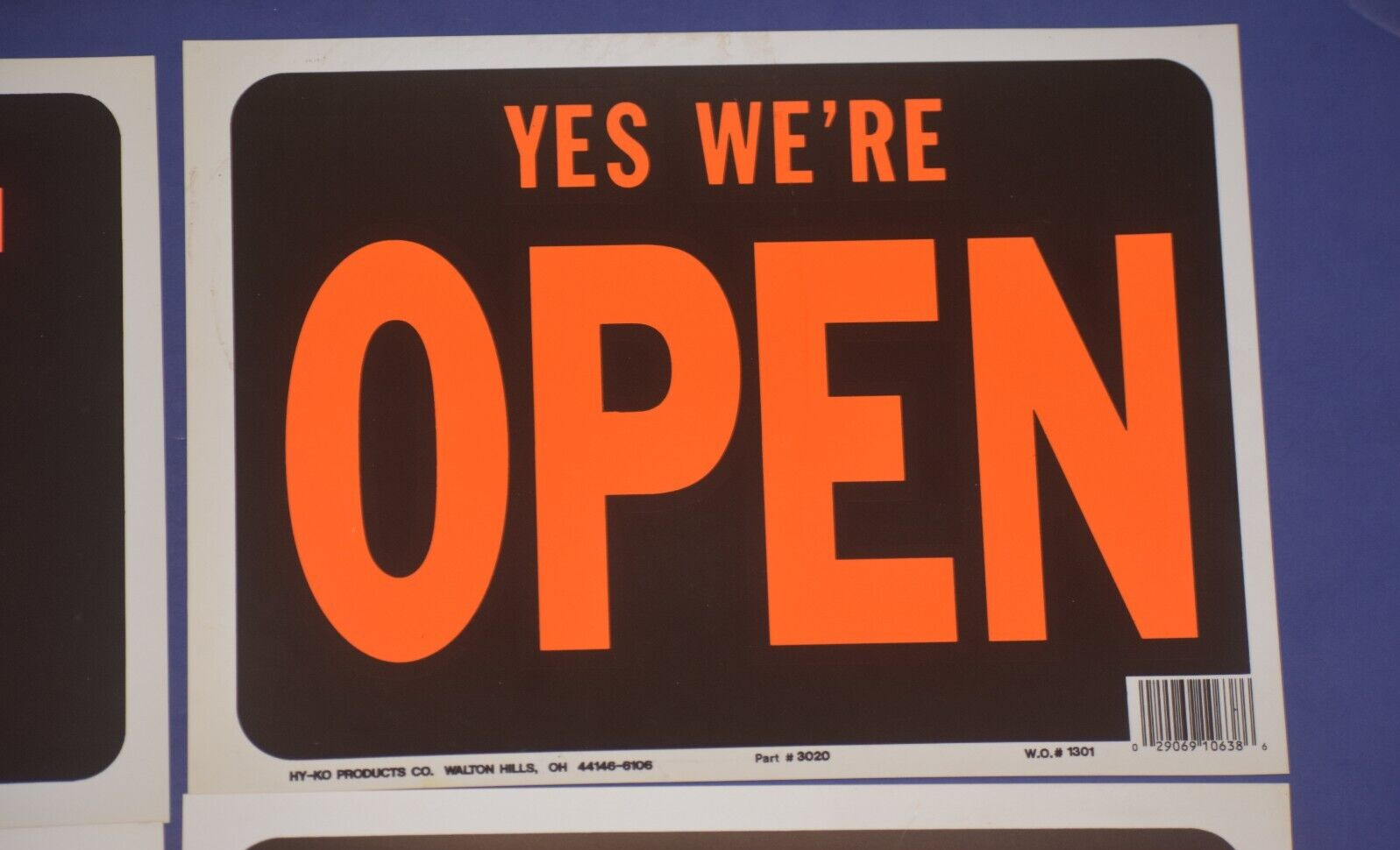 4 Vintage 9 In. X 12 In. Plastic Sign Hy-Co 2 FOR RENT 1 EXIT 1 YES WERE OPEN