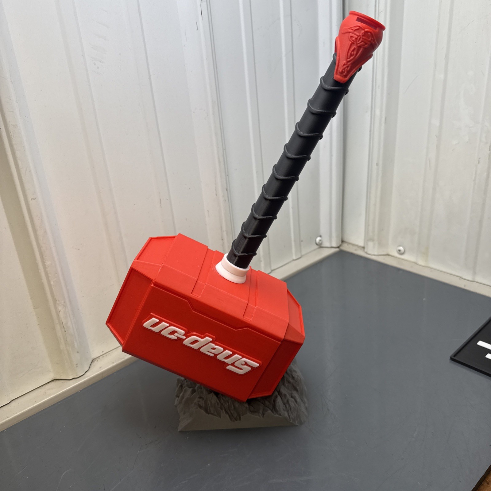 Snap-On Tools Thor Hammer With Rocks Stand 3D Printed Display Prop Life-Size