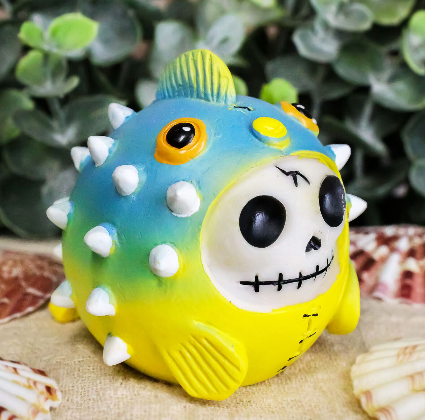 Ebros Furry Bones Puffington The Fugu Pufferfish Skeleton Figurine 2″ H