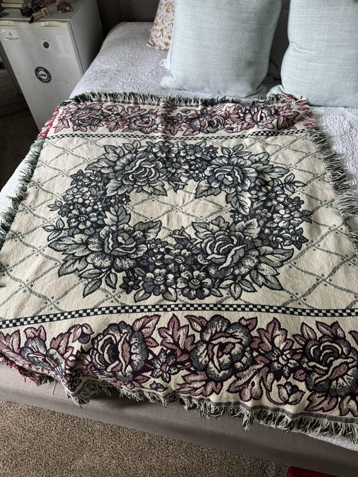 Vintage Floral Wreath Woven Tapestry Throw Blanket Reversible 51×46 Eclectic 90s