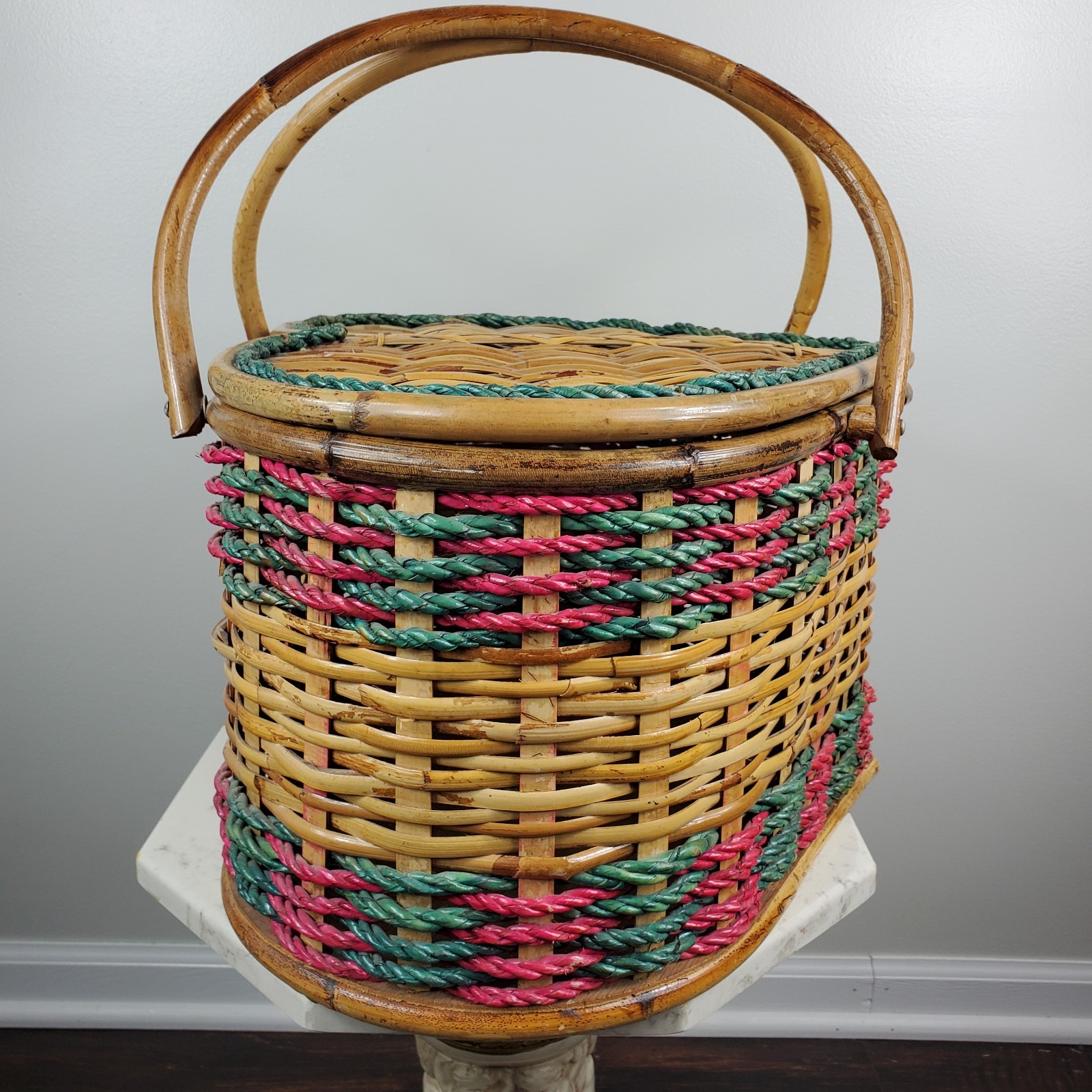 Heart Shaped Picnic Storage Basket Woven Wicker Rattan Handles Valentines