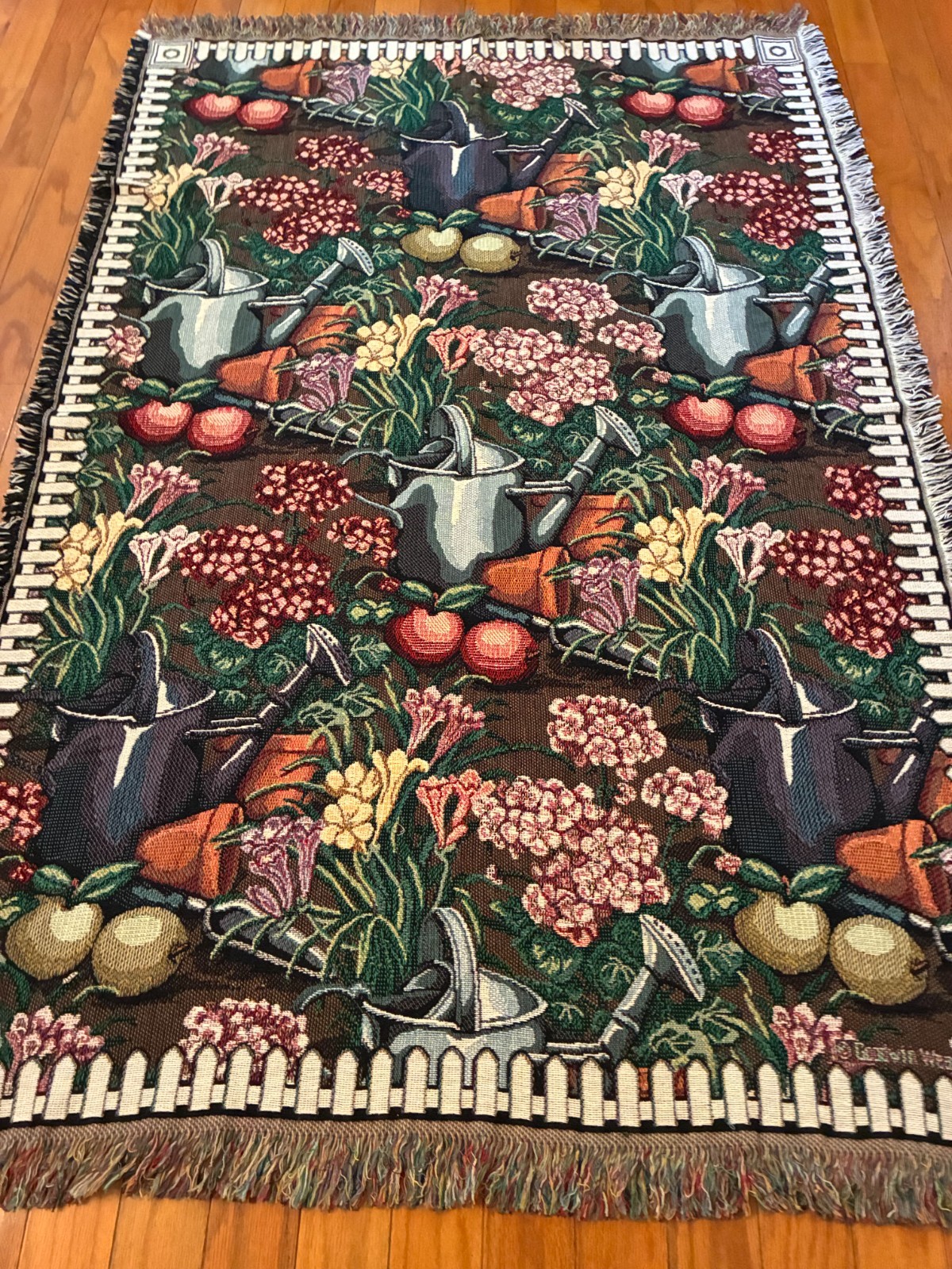 Vintage GARDEN TAPESTRY BLANKET Throw 68×45 Crown Crafts FRINGE Picket Fence