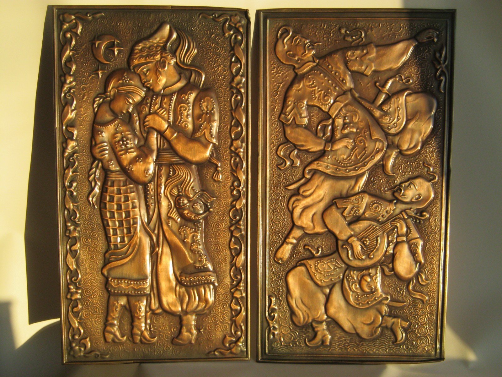 2 vintage Ukrainian metal embossed paintings in traditional style 50/27cm
