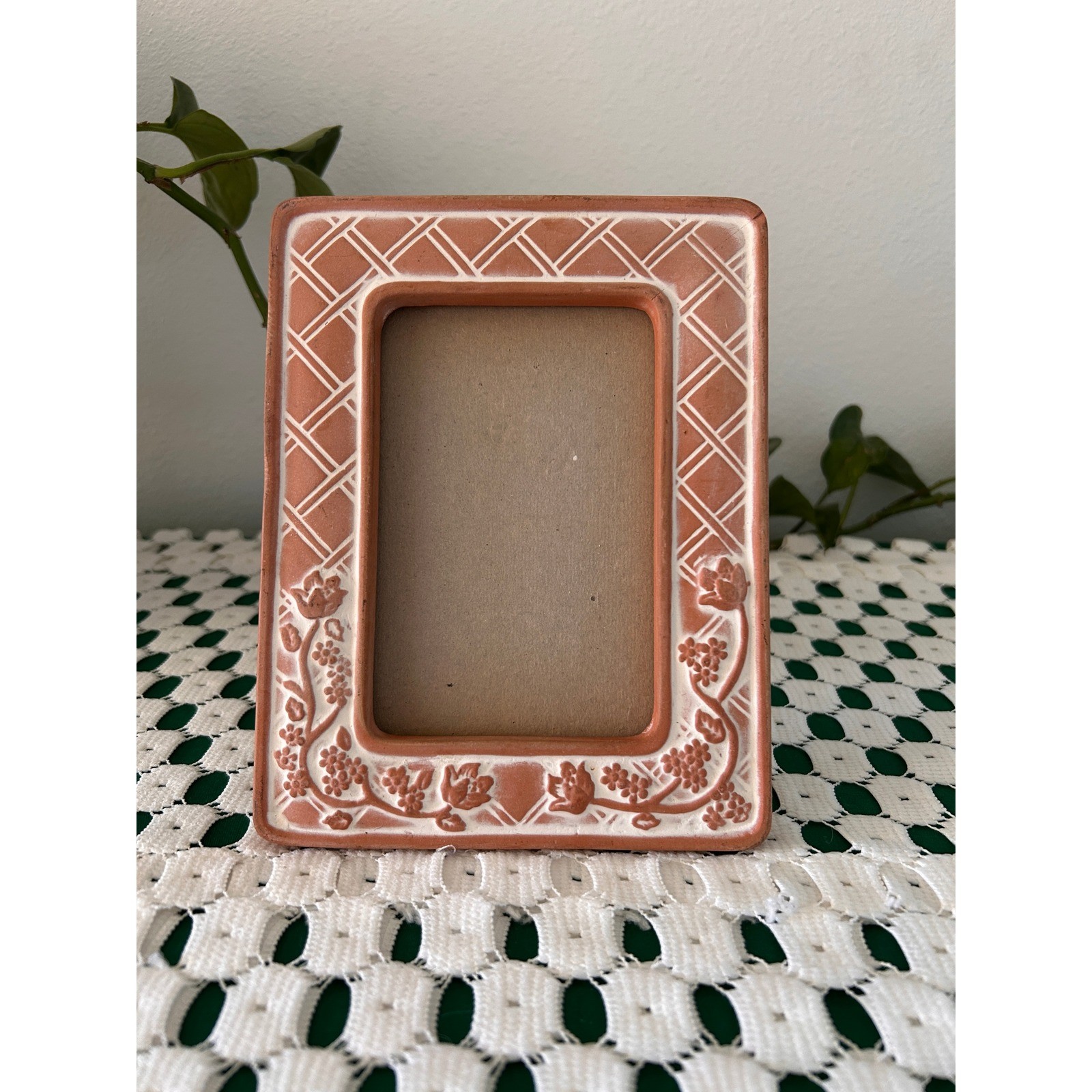 Vintage Terra Cotta 4×6 Picture Frame Floral Lattice Design Made in Korea