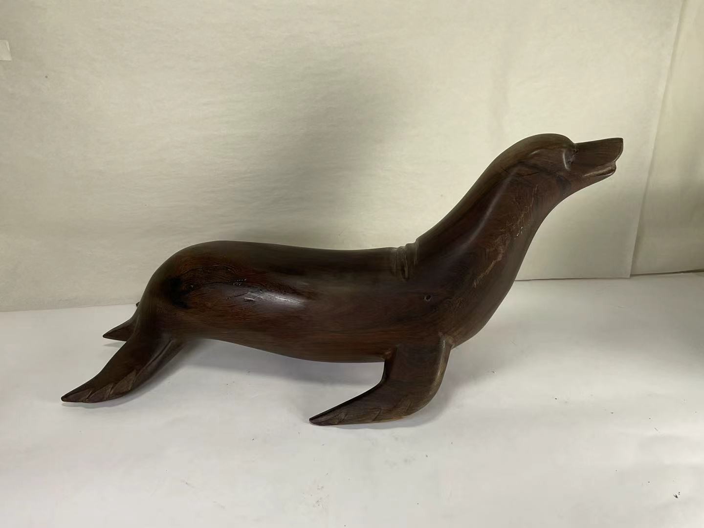 AAA77 Brown Wooden Large Hardwood Carving of a Sea Lion Home Decorative