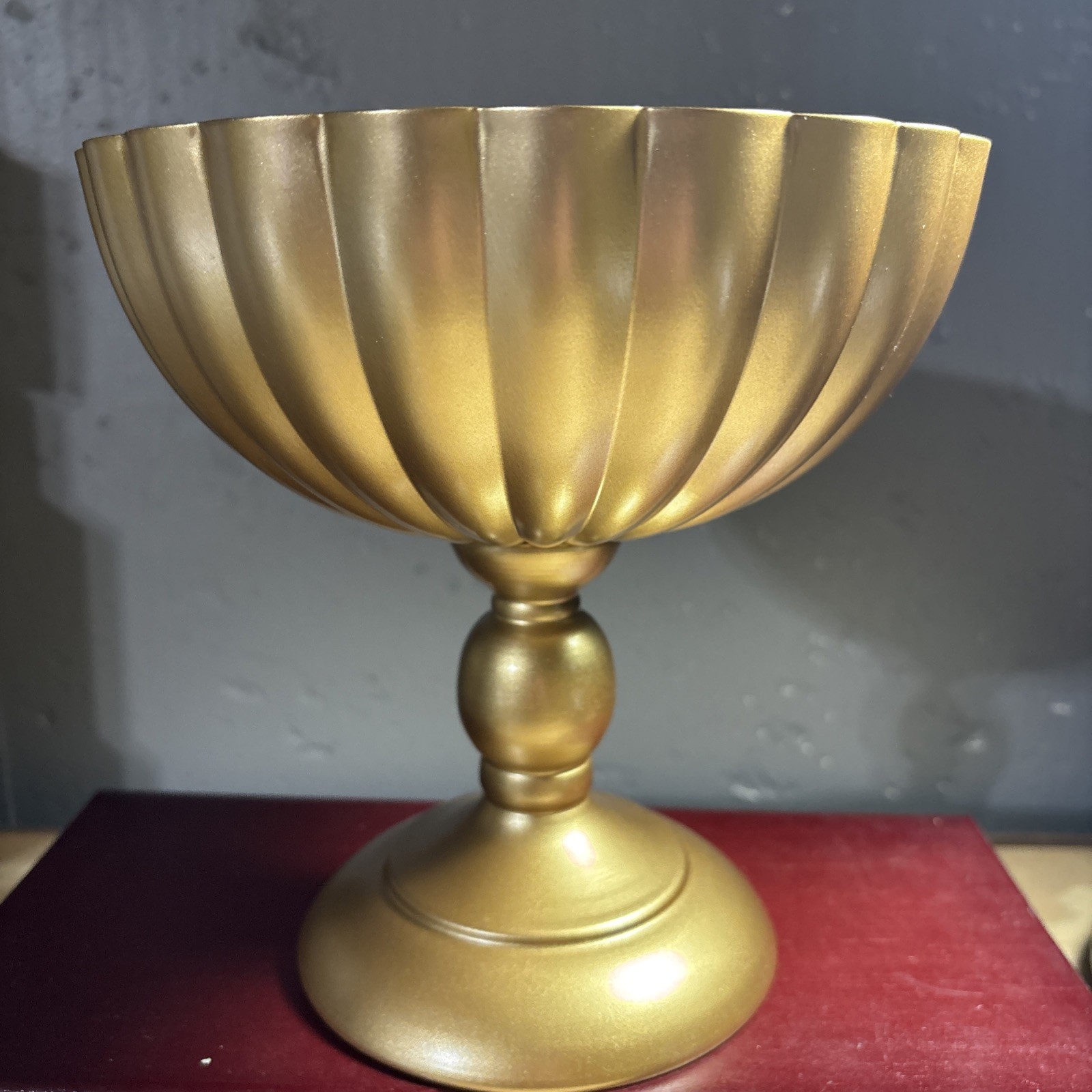Sziqiqi Gold Urn Vases Set of 10 for Weddings & Events – 7.9In Centerpieces