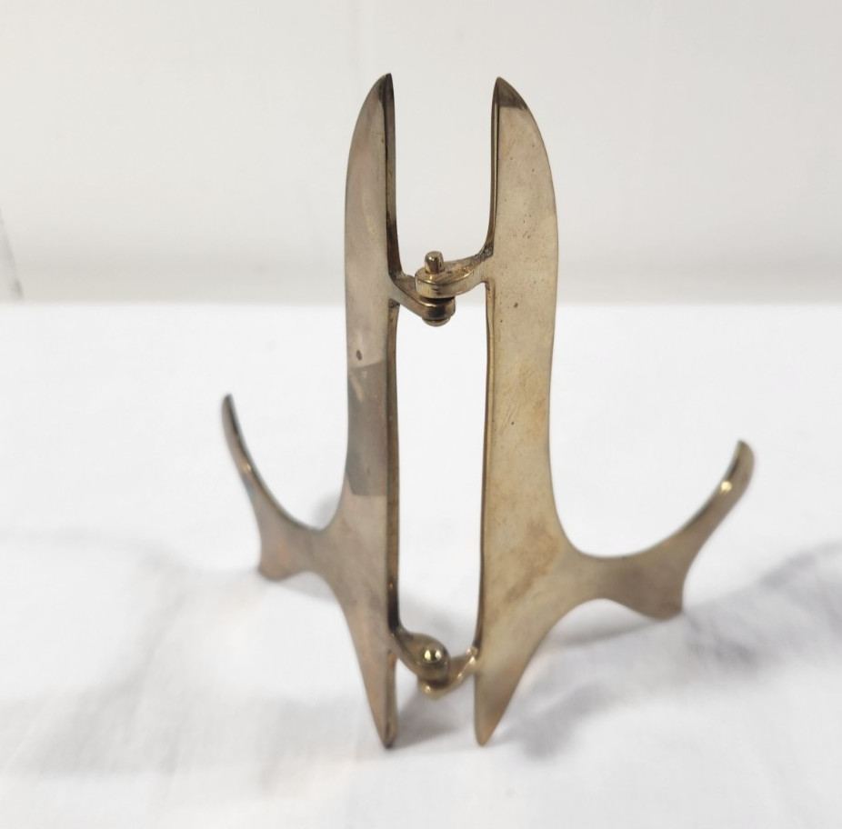 Solid Brass Easel Plate Stand Picture Holder 6 x 3.25 in.