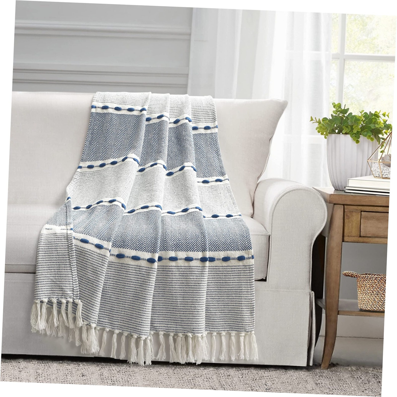 Herringbone Stripe Woven Tassel Yarn Dyed Herringbone Stripe Navy 50″ x 60″