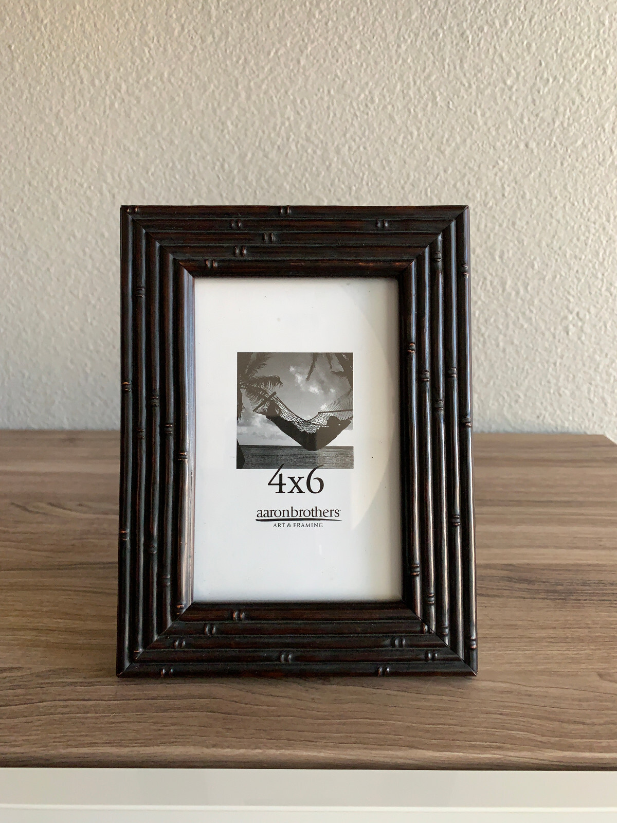 BUNDLE OF 22 ASSORTED SIZES PICTURE FRAMES BRANDED & UNBRANDED, METAL, WOOD,MORE